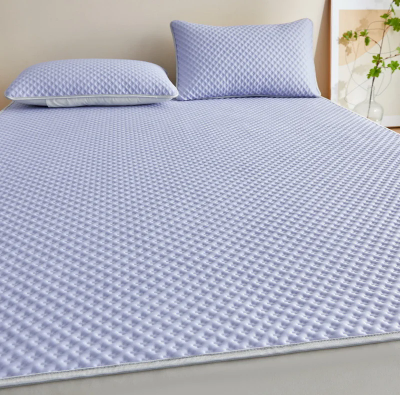 Summer Essential: Air-Conditioned Soft Bed Sheet – Lightweight, Breathable, and Cool to the Touch for Home Use in Hot Weather