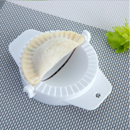 Plastic Dumpling Maker Mold – Hand Dough Press, DIY Ravioli & Pie Maker, Jiaozi Kitchen Tool